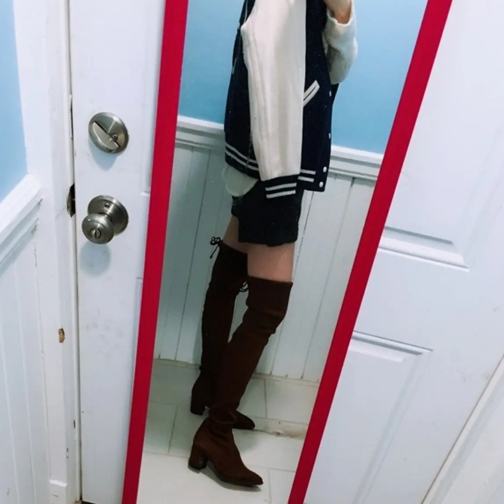 Stuart Weitzman Thighland Boot in Brown Suede - Picture 4 of 9